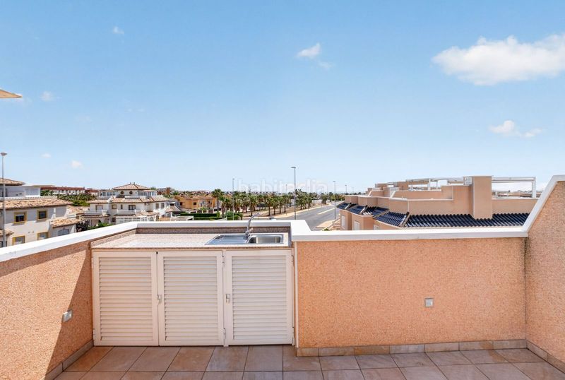 Foto 1f1119b0-9375-4d81-afcf-5f80de4fa1aa. Casa adossada amb aparcament piscina a Lomas de Cabo Roig - Los Dolses Orihuela