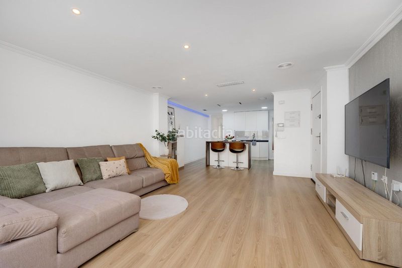 Foto 1f7d1672-0fcf-44ea-b187-000c2a3a64e9. Apartament a Antonio Machado Torrevieja