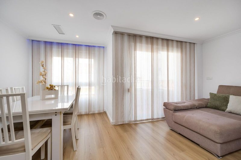 Foto 88d5de59-6eb1-44d9-a0af-116f2811d0ce. Apartament a Antonio Machado Torrevieja