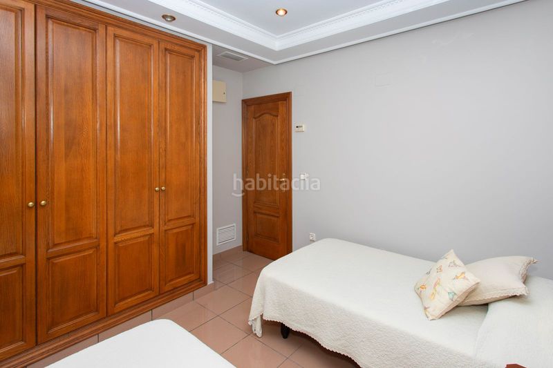 Foto 0833a6a9-6c4e-4751-b40e-2675cd60598b. Xalet amb piscina a Miramar - Torre del Moro Torrevieja