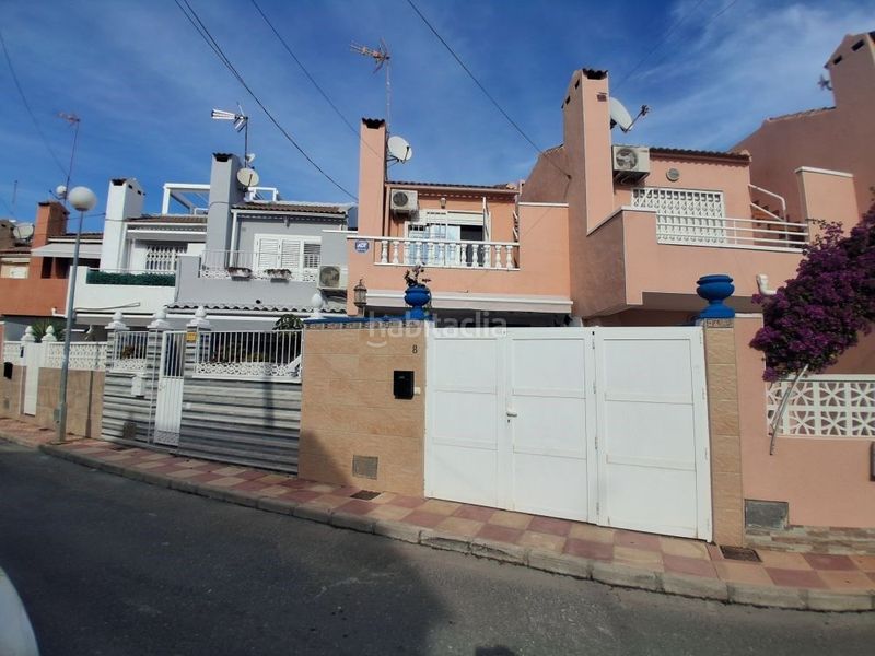 Foto 17cf1024-f1e5-4225-9bab-0f9693127564. Maison jumelée dans Aguas Nuevas Torrevieja
