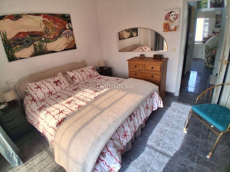 Foto 2607d686-9c07-43cc-8900-a34e31227345. Maison jumelée dans Aguas Nuevas Torrevieja