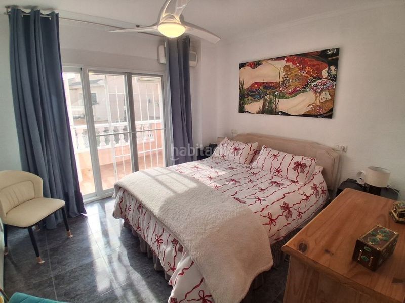 Foto a29d4da7-ece8-490d-81ca-dbb0ee907546. Maison jumelée dans Aguas Nuevas Torrevieja