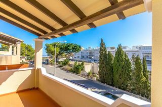 Xalet  N/a. Bonita villa!