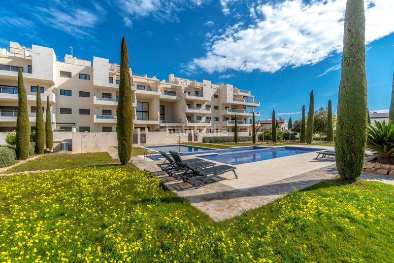 Foto 0a6ca2e4-047a-46e7-8003-df0b30da6680. Apartament amb piscina a Lomas de Cabo Roig - Los Dolses Orihuela