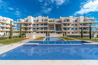 Apartament  N/a. Hermoso apartamento con orientación sur!