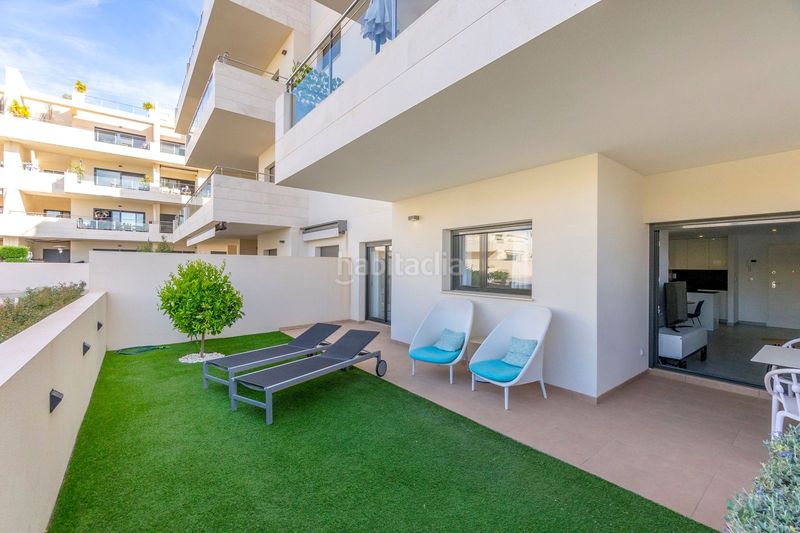 Foto 47eada62-1ae1-40b1-b5a9-09aeb673f1d9. Apartament amb piscina a Lomas de Cabo Roig - Los Dolses Orihuela