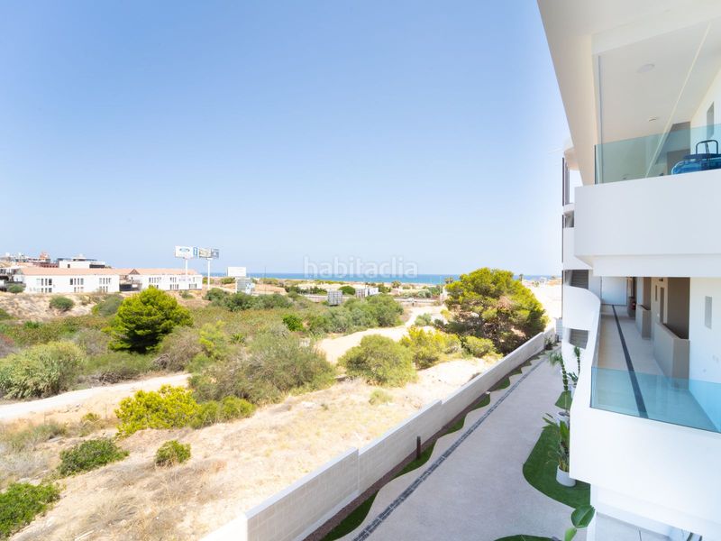 Foto e22f5586-bfd3-47ca-a150-0d4dda54ed97. Apartament amb piscina a Playa Flamenca Orihuela
