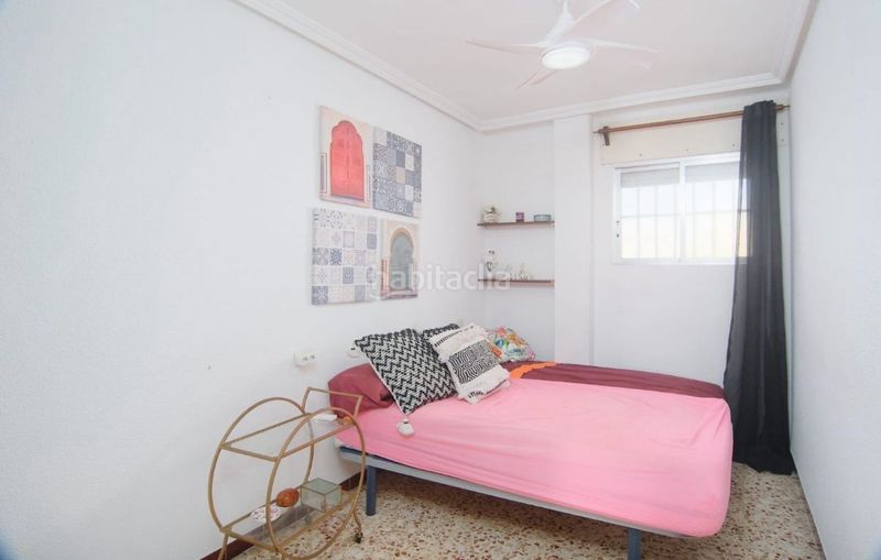 Foto 0da6b141-2917-47c8-95cd-a195a847d966. Apartament amb piscina a Punta Prima Torrevieja