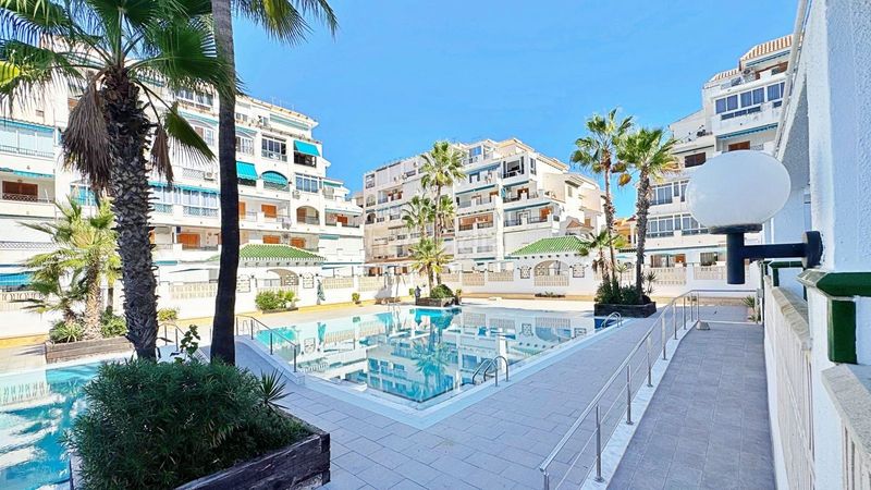 Foto 365aaa0a-2342-4871-8d4b-d3647e1f308b. Apartament amb aparcament piscina a Los Europeos Torrevieja