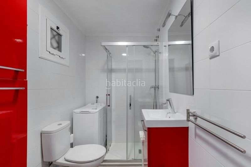 Foto 4d89684a-8376-4f31-955f-7009d28ea984. Apartament amb aparcament piscina a Los Europeos Torrevieja