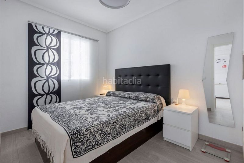 Foto 4e42e719-7d31-48b0-9811-85d587cab1d8. Apartament amb aparcament piscina a Los Europeos Torrevieja