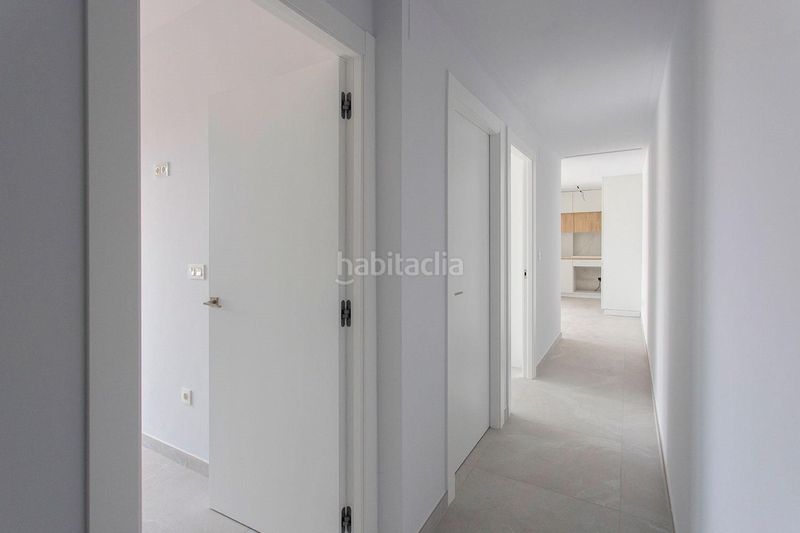 Foto c6f698fc-1596-47b7-b955-e522f6e6d294. Apartament amb piscina a Las Piscinas Naturales Torrevieja
