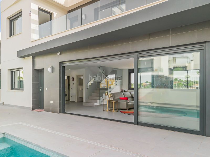 Foto 40df5cdd-b348-4532-ba84-d22a12515967. Xalet amb piscina a Algorfa