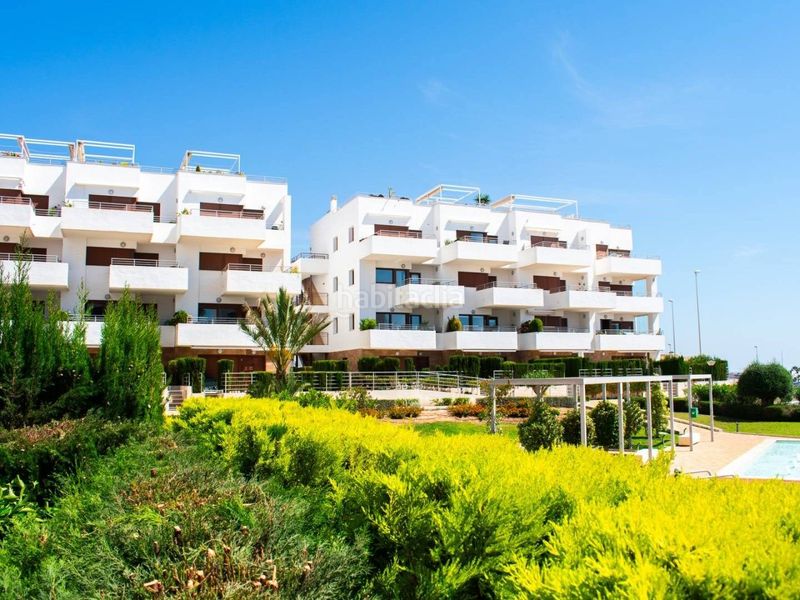 Foto 4e428250-cd7f-4f53-baa5-c75c856f2826. Apartament amb aparcament piscina a Lomas de Cabo Roig - Los Dolses Orihuela