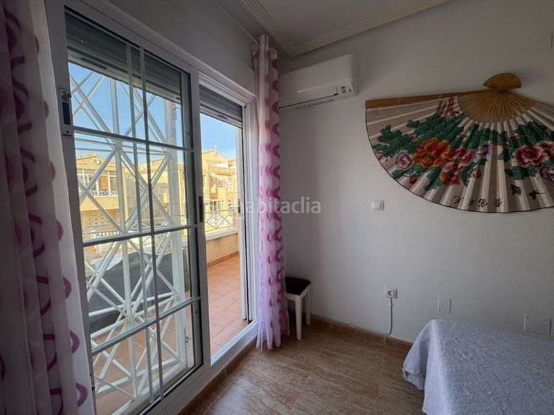 Foto 9148d1a1-1a3c-4b58-a881-72d40901f3b8. Apartament amb piscina a La Florida Orihuela