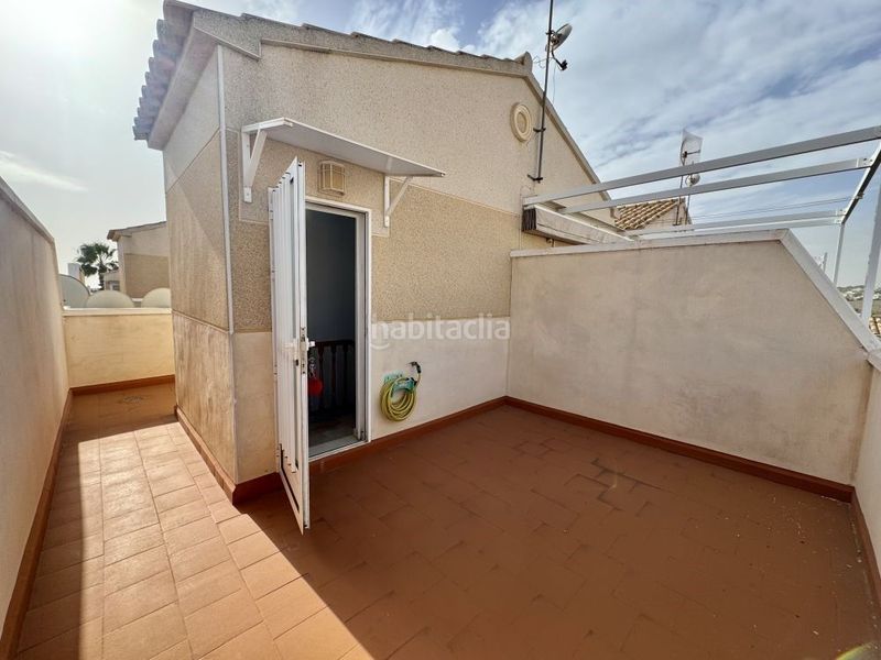 Foto b71ba853-b340-468b-9540-9d035ce1c88a. Apartament amb piscina a La Florida Orihuela