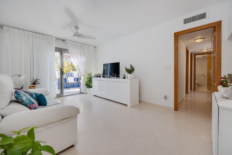 Foto 96f37b73-ca66-4640-8815-e9e6b85ab3f5. Ático junto al mar! en Zona Playa de los Locos Torrevieja