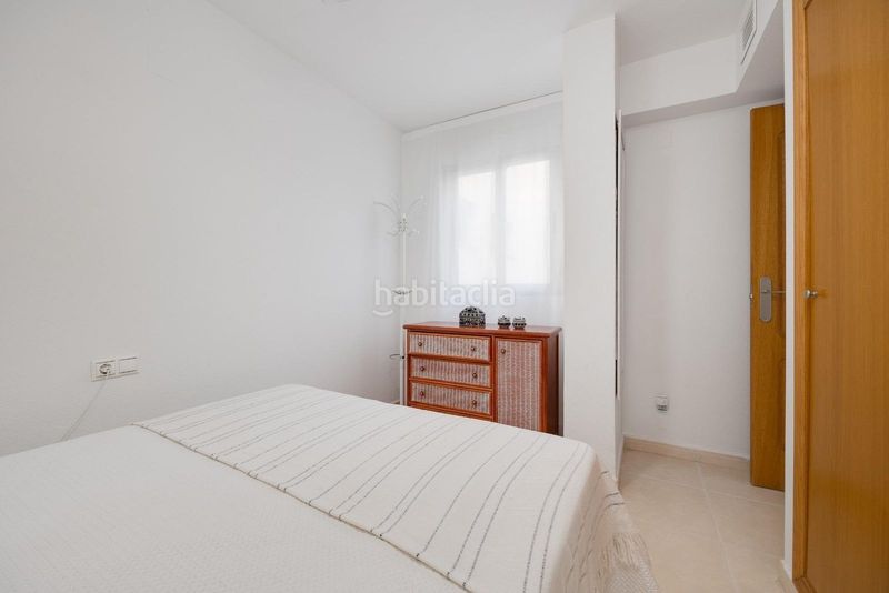 Foto b44f9d9a-9166-4016-9518-432e7e059972. Àtic amb aparcament piscina a Zona Playa de los Locos Torrevieja