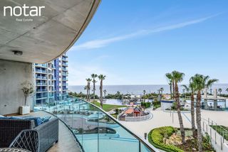 Apartament  N/a. Fantástico apartamento justo al lado del mar!
