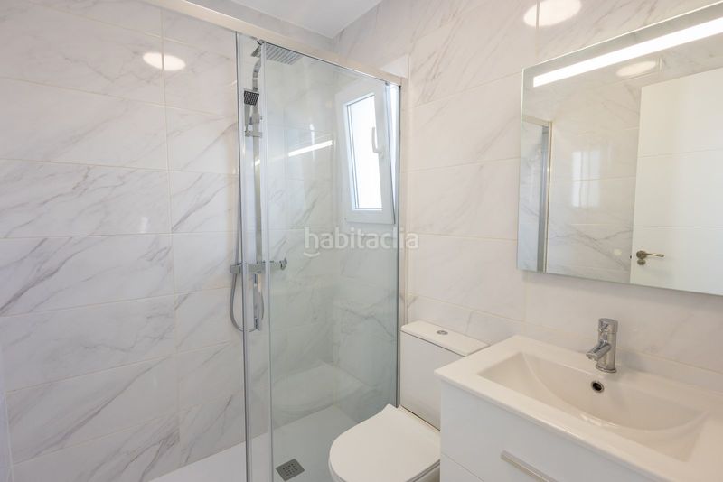 Foto 15e89e92-c8ed-478f-98a6-dacacfd9fae5. Casa adossada amb piscina a Los Balcones-Los Altos Torrevieja