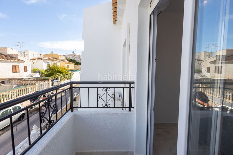 Foto a66f1eaa-6cd5-4b2f-9513-16332e3c0e4f. Casa adossada amb piscina a Los Balcones-Los Altos Torrevieja