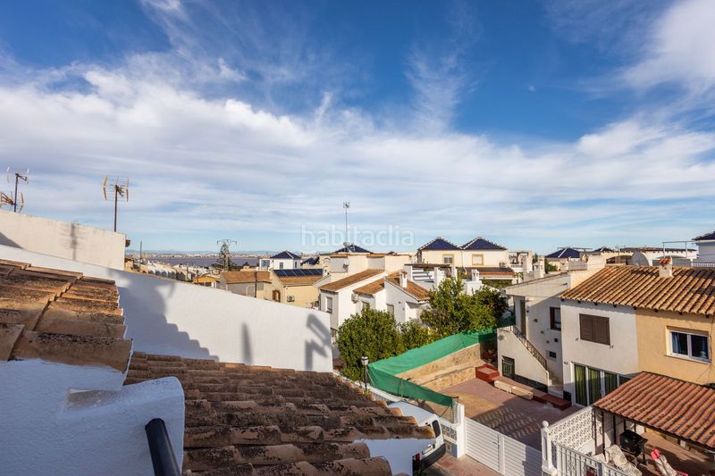 Foto ce72deb9-f6ce-4bce-b1de-76fdc055f6de. Casa adossada amb piscina a Los Balcones-Los Altos Torrevieja