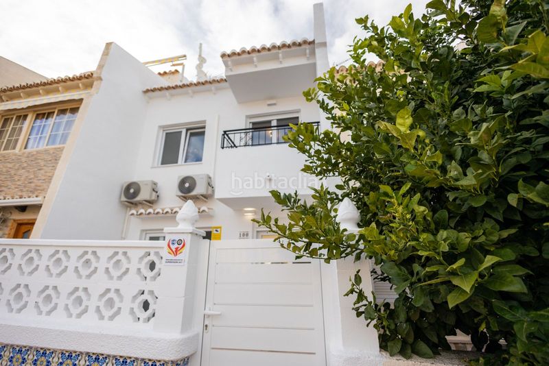 Foto fe676744-838a-4425-8908-48d3cd16f312. Casa adossada amb piscina a Los Balcones-Los Altos Torrevieja