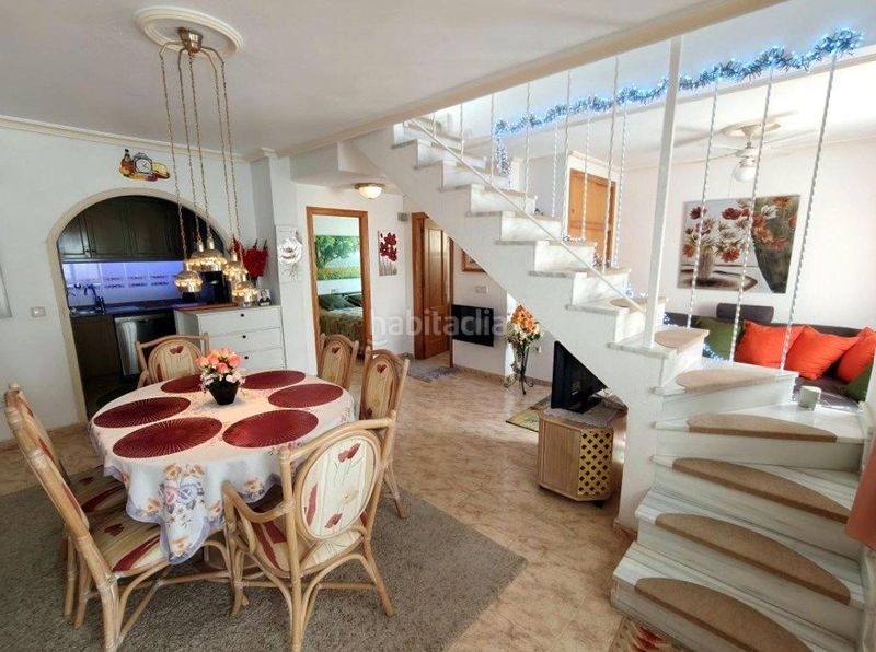 Foto f6c270e6-a32a-46e2-bcfe-08b82714ff46. Casa adossada amb piscina a Los Balcones-Los Altos Torrevieja