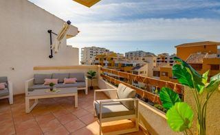Àtic  N/a. Precioso ático a tiro de piedra de la playa!