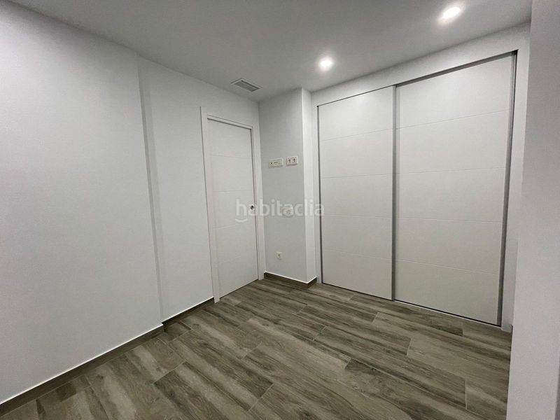Foto 55d0b16a-42ef-431b-8546-ee6f973444ef. Apartament amb piscina a Las Piscinas Naturales Torrevieja