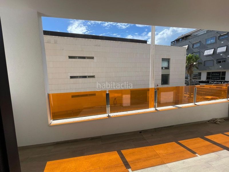Foto a69bf154-64a0-4b74-b21d-392aebe291d1. Apartament amb piscina a Las Piscinas Naturales Torrevieja