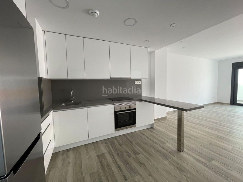 Foto ac566c5a-5adc-4702-9fd8-13e351c8d0a0. Apartament amb piscina a Las Piscinas Naturales Torrevieja