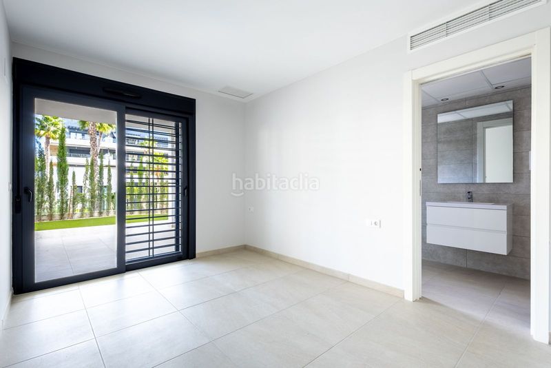 Foto 4cdf29ec-98b0-40ea-9183-148aaed06ee1. Apartament amb piscina a Playa Flamenca Orihuela