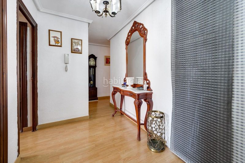 Foto 43c1c498-d74f-410c-8a9c-7476eb25c387. Apartament a Zona Playa del Cura Torrevieja