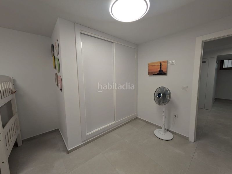 Foto ed297100-be7b-421c-906b-67b11bd940fa. Xalet amb piscina a Los Almendros Orihuela