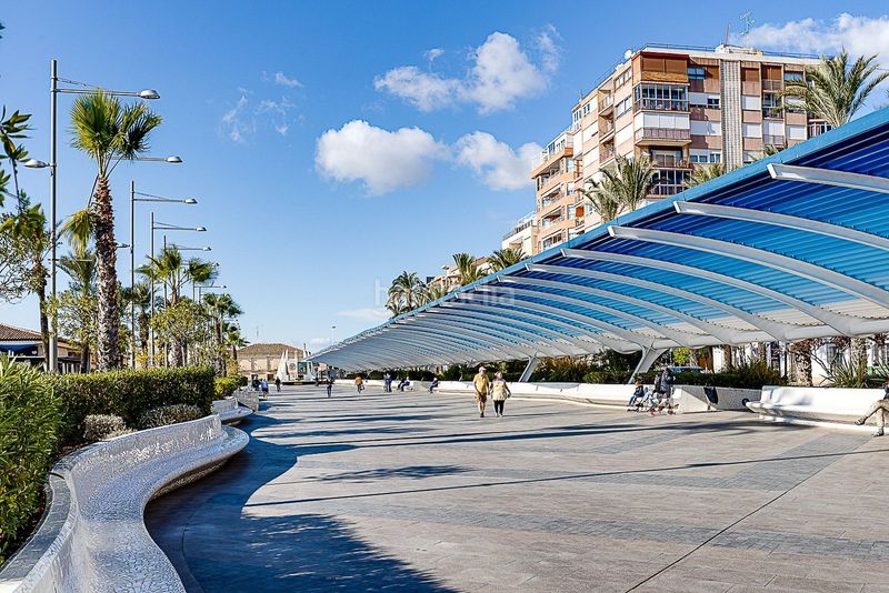Foto 6f01f92b-fc5b-4463-8e46-a4d8e0a4bdbb. Apartament amb aparcament piscina a El Acequión Torrevieja