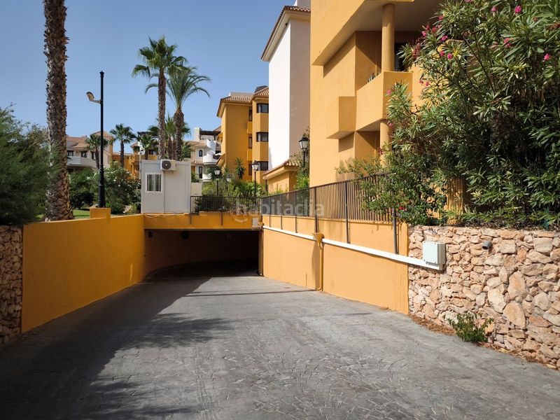 Foto b504ee36-68af-43f7-82db-d8609067d9c1. Àtic amb aparcament piscina a Punta Prima Torrevieja