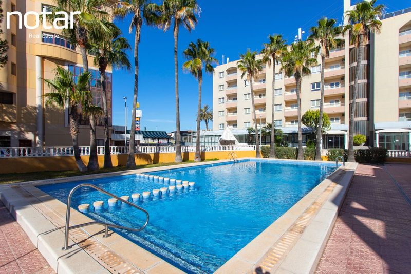 Foto cc3ce273-a9e2-4ada-a04a-e2806c8abaf5. Apartament amb piscina a Punta Prima Torrevieja
