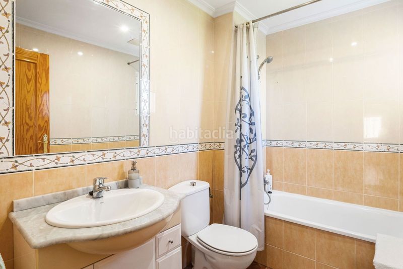 Foto ef80002d-d0d0-4bbf-80e4-ccf1b7d121ba. Apartament amb piscina a Campoamor Orihuela