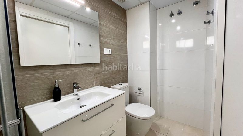 Foto 150da9c2-2b5a-4e20-a98d-7f490c399894. Apartament amb piscina a Villamartín-Las Filipinas Orihuela
