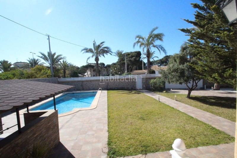 Foto 01566cad-96b0-41d0-ba01-6ecfbd5e30be. Xalet amb piscina a Cabo Roig Orihuela