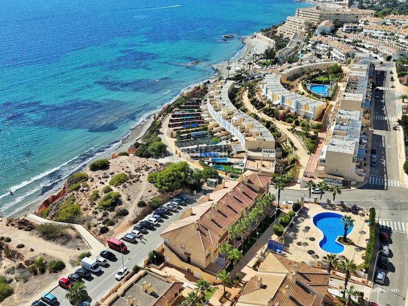 Foto d59509ea-38f9-4c92-a861-e68c67991daa. Àtic amb aparcament piscina a Aguamarina Orihuela