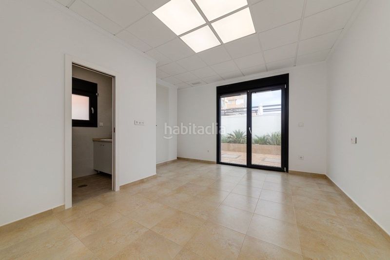 Foto e7ad49b9-a405-4171-bfbd-f626e12245fb. Xalet amb aparcament piscina a Miramar - Torre del Moro Torrevieja