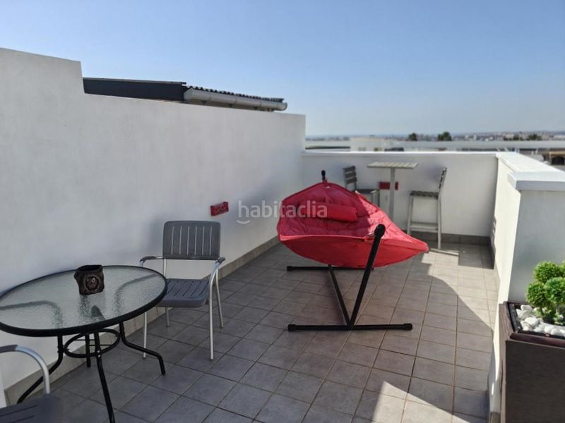 Foto 3a801159-cd69-43c3-a8e0-a66da91ada0f. Àtic amb aparcament piscina a Aguas Nuevas Torrevieja