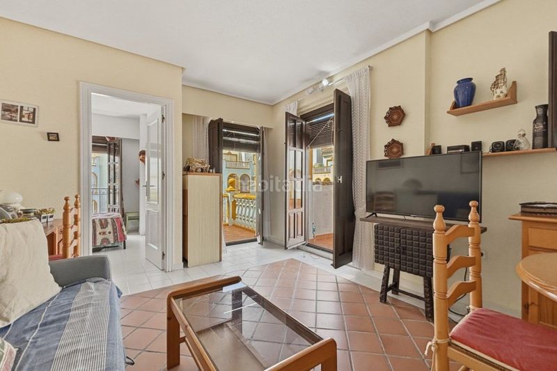 Foto 0ef52c19-7d5d-46ea-8e04-bc156d93e2ae. Apartament amb piscina a Cañada del Molino Torrevieja