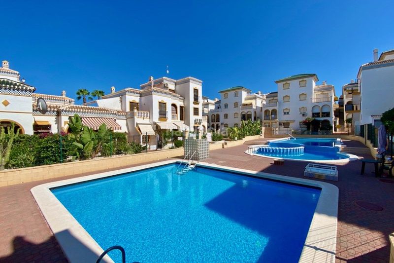 Foto 579c3c96-ffee-4fb9-a72a-c5952663bdca. Apartament amb piscina a Cañada del Molino Torrevieja
