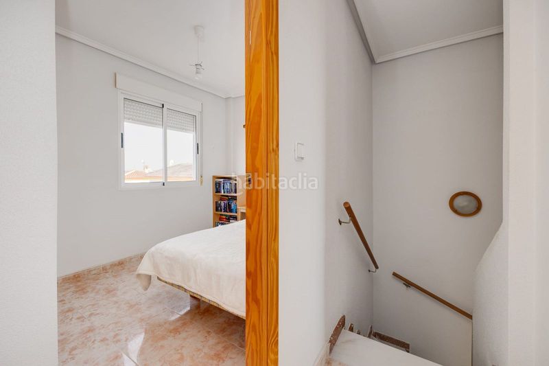 Foto 481a1c88-8888-41ee-97aa-57d0a3958d2d. Casa adossada amb aparcament piscina a Playa Flamenca Orihuela