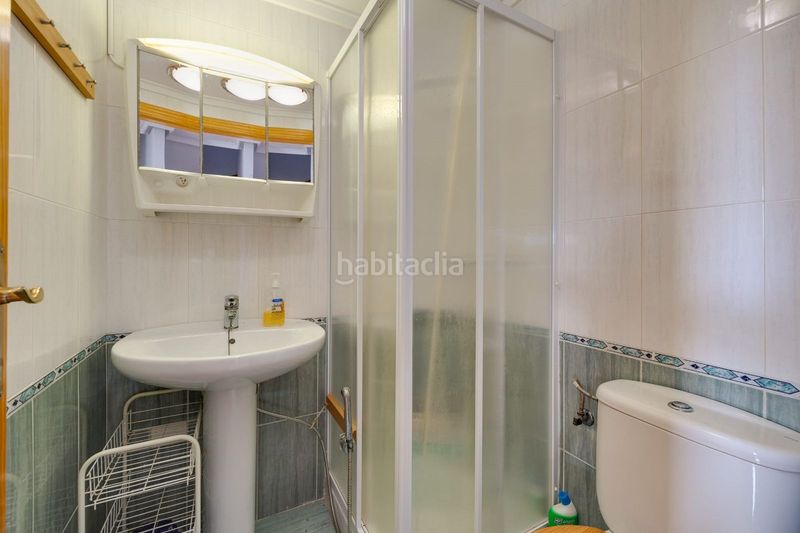 Foto daf3a8c7-602e-423b-8cdc-58736340248a. Casa adossada amb aparcament piscina a Playa Flamenca Orihuela