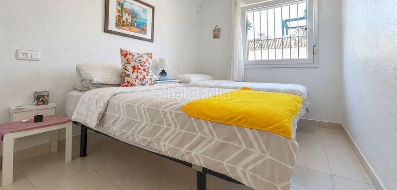 Foto 5162ef29-9dd2-402a-abb0-eeddf2de7765. Casa adossada amb aparcament piscina a Centro Alcázares (Los)